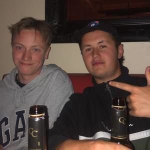 Meet your Posher, Michael